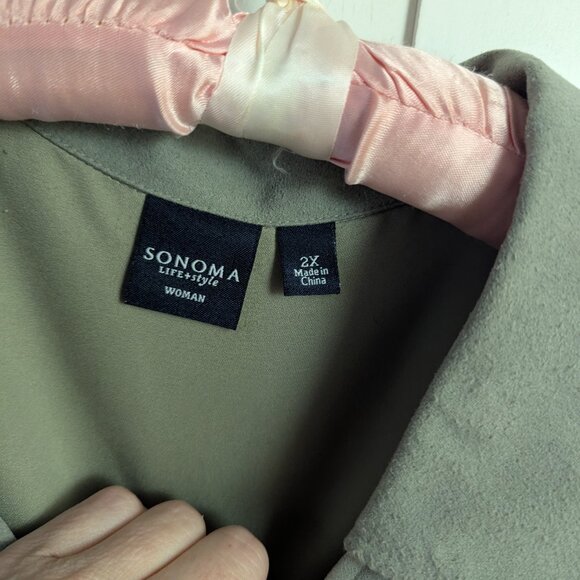 - Closet Closing - Picture 3 of 4